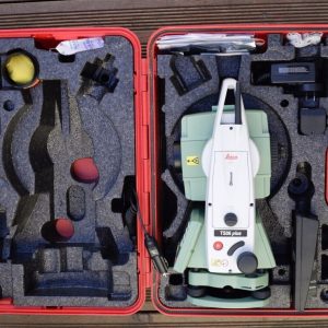 Leica TS06 Plus Totalstation R1000