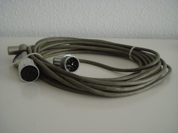 Neumann M49 condenser microphone - Image 2