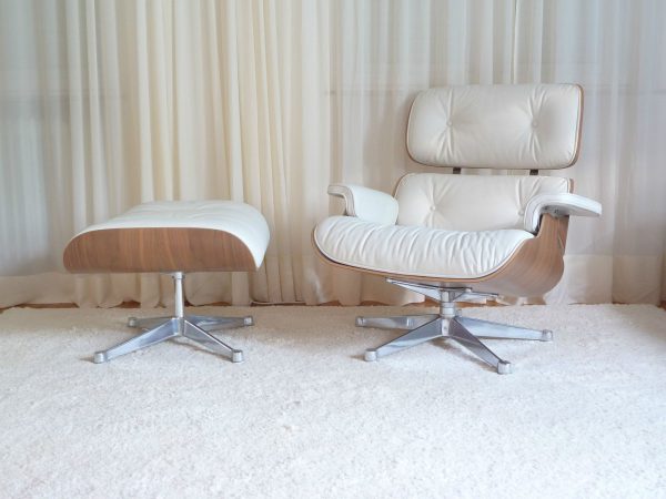 Vitra - Charles Eames Lounge Chair & Ottoman