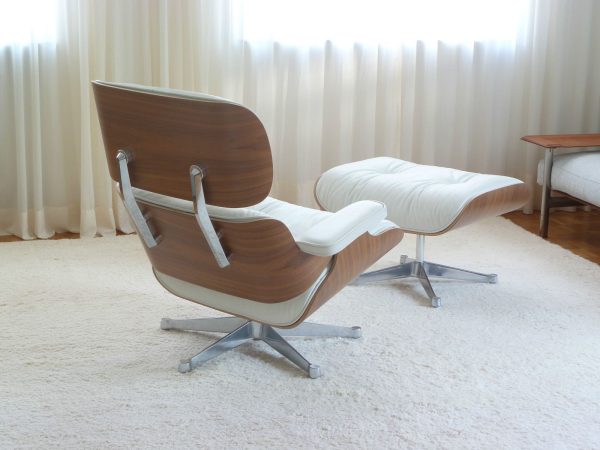 Vitra - Charles Eames Lounge Chair & Ottoman - Image 3